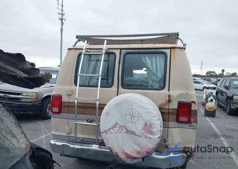 1983 Dodge Ram Van B250 из США, поврежденный, VIN 2B6HB23T8DK370393